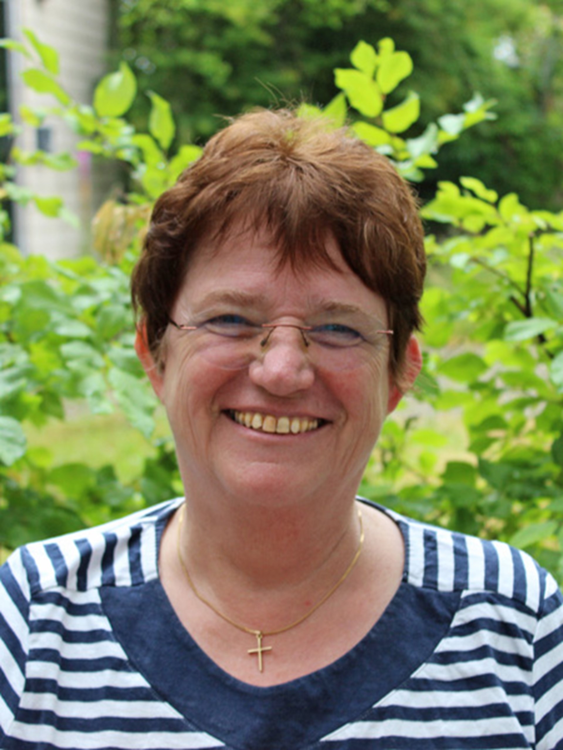 Porträtfoto Frau Rita Wingert