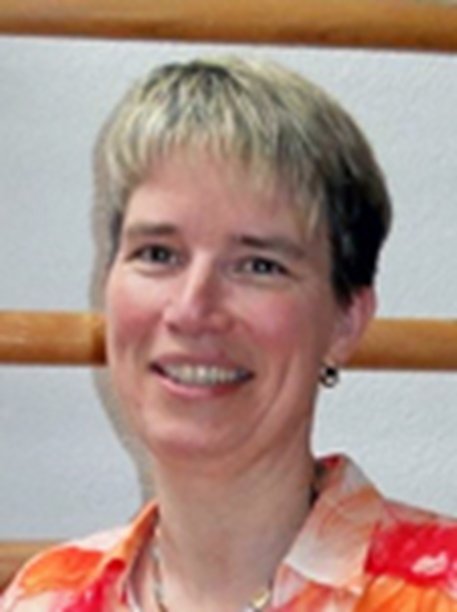 Portraitfoto Frau Claudia Sänger